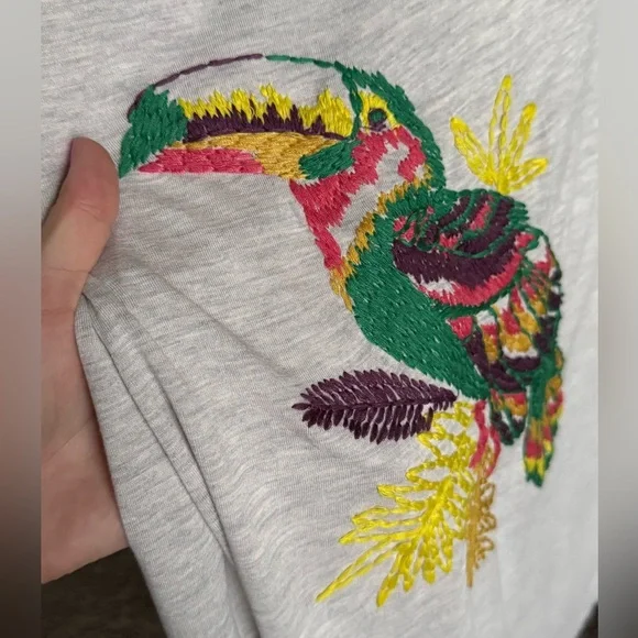 Promod Gray Long Sleeve Tee with Colorful Toucan Design - Picture 2 of 5